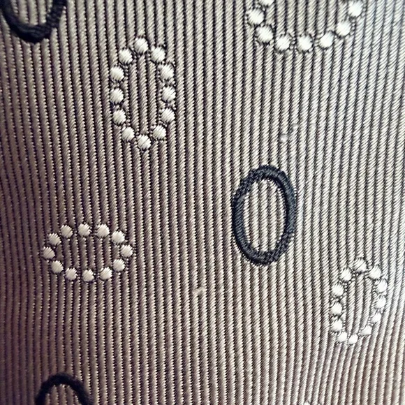 Vintage Burberrys Patterned Gray Tie with Solid Dark Gray and Dotted White Ovals - Picture 11 of 11